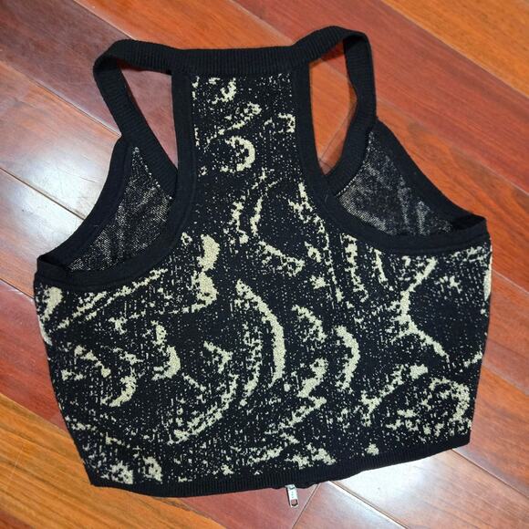 Anthropologie Maeve Black Gold Metalic Fitted Crop Sweater Vest - Picture 4 of 7